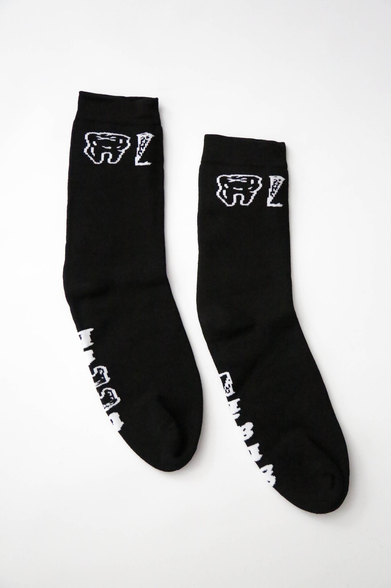TOOTH AND GRAIL Logo Crew Unisex Socks